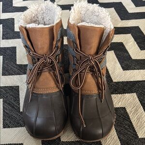 Sorel boots look a like